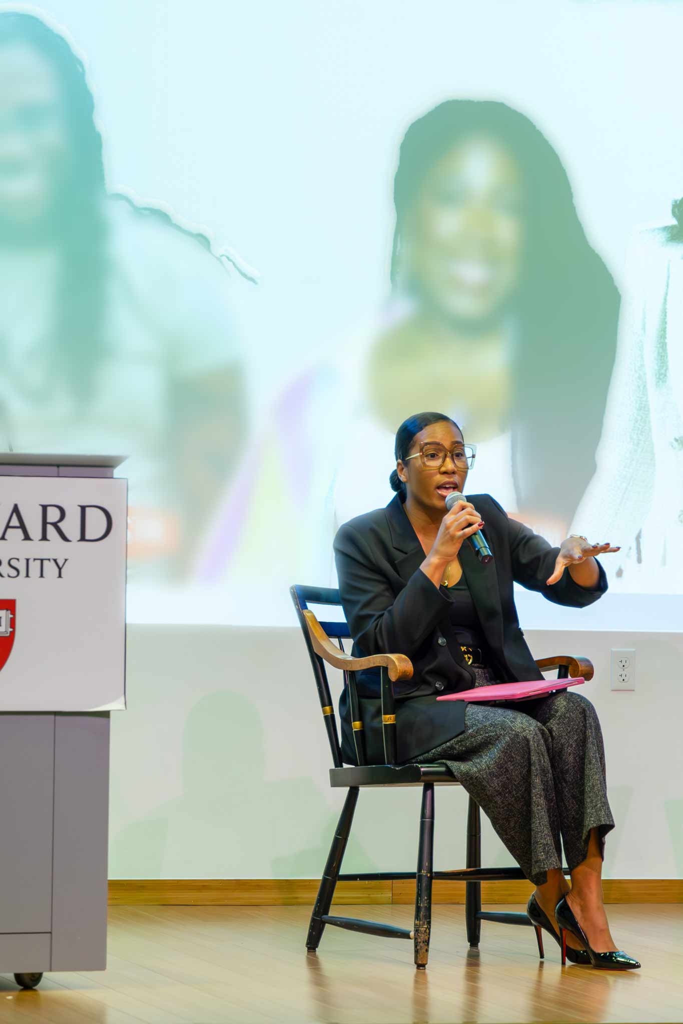 attorney_chanise_anderson_speaking_harvard_university